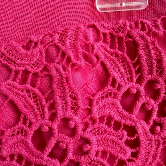 Lilly Pulitzer Lacie Lipstick Pink Zinni Lace Women’s Size Medium NWT - Picture 6 of 6